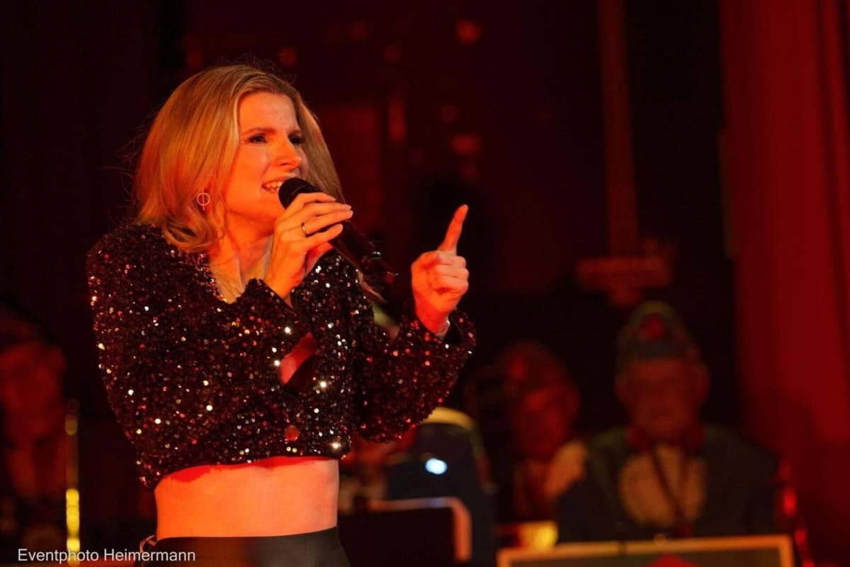 Helene Fischer Double Caro: Perfekte Show für Firmenfeiern & Gala-Events