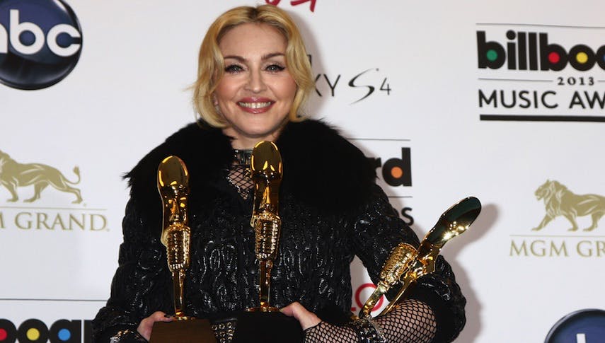 Mit 58 Jahren: Madonna wieder Mama!