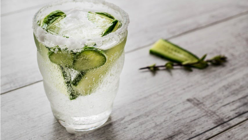 Gin Tonic gegen Heuschnupfen? Endlich ergibt alles einen Gin!