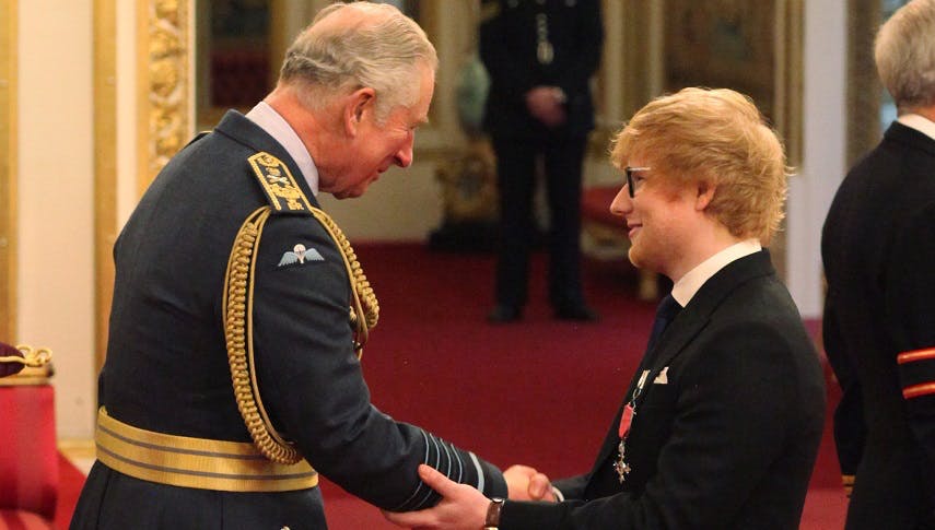 Von Prinz Charles geehrt — Darf Ed Sheeran jetzt zur Royal-Hochzeit?