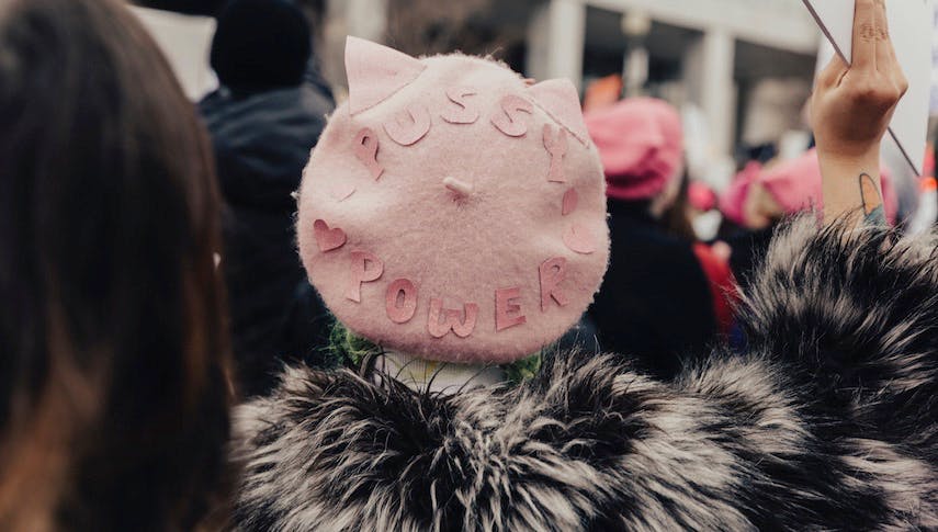 Strafe für französische Firmen, wenn Frauen weniger Gehalt als Männer bekommen