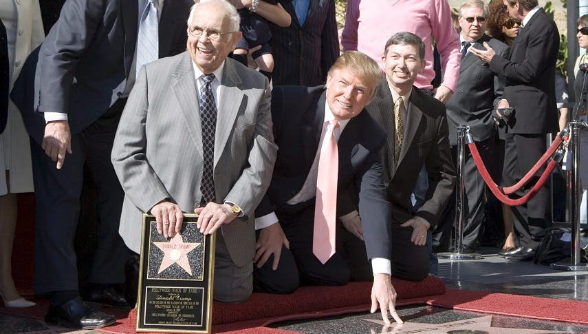 Warum gibt es überhaupt einen Donald Trump Stern auf dem Walk of Fame?