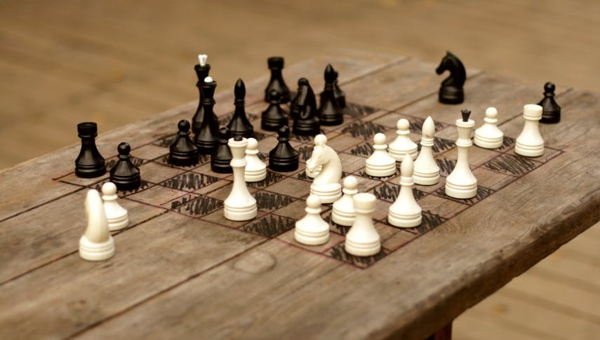 Schachmatt? 8 Sportarten, für die man körperlich nicht fit sein muss