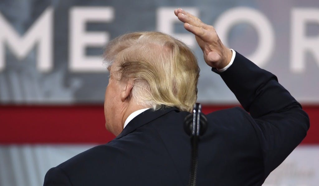 Gratis-Haarschnitt — wenn du eine Trump-Frisur willst [Video]