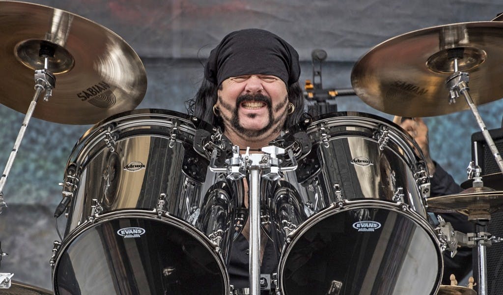 Reingehauen: Diese 5 Metal Drummer sind eine Show für sich