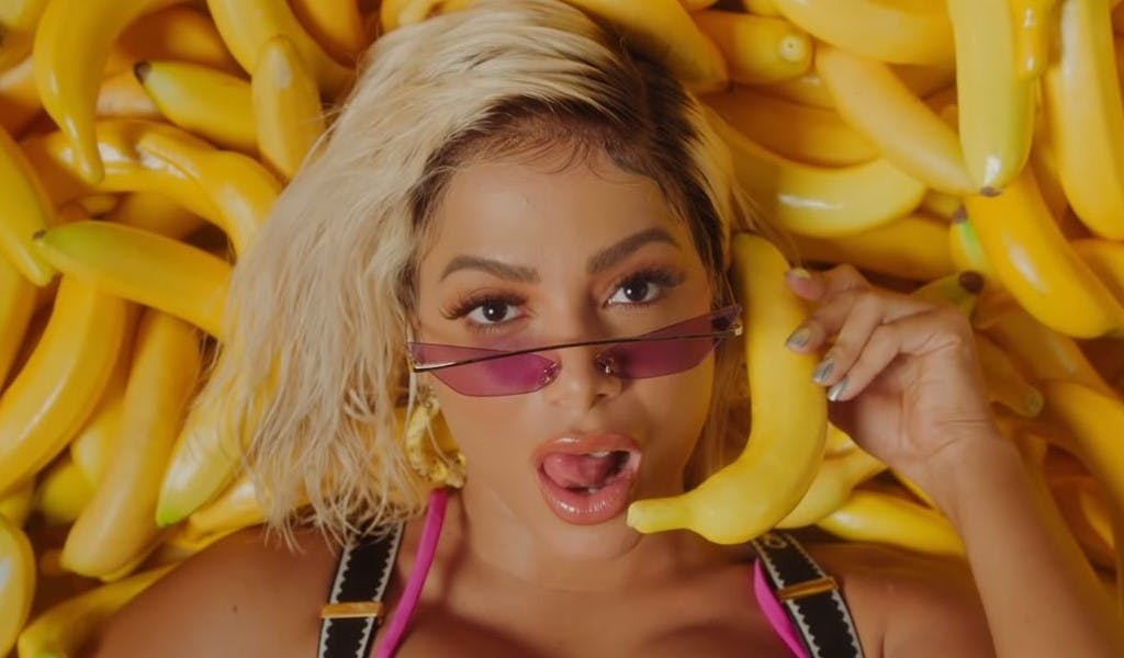 Ayayay, Anitta! Diese 10 Musikvideos solltest Du nicht auf der Arbeit schauen