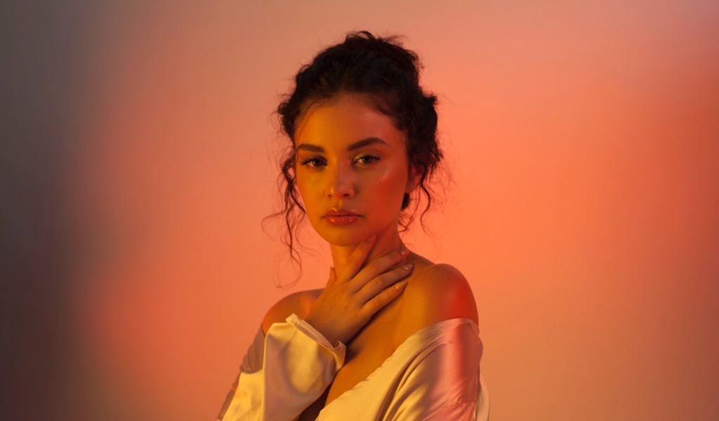 Sabrina Claudio — wie diese Künstlerin es schafft, eine ganze Youtube-Gemeinde zum Weinen zu bringen