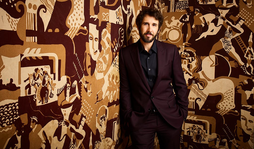 Warum Josh Groban der einzige Künstler ist, den wir im Herbst und Winter hören wollen