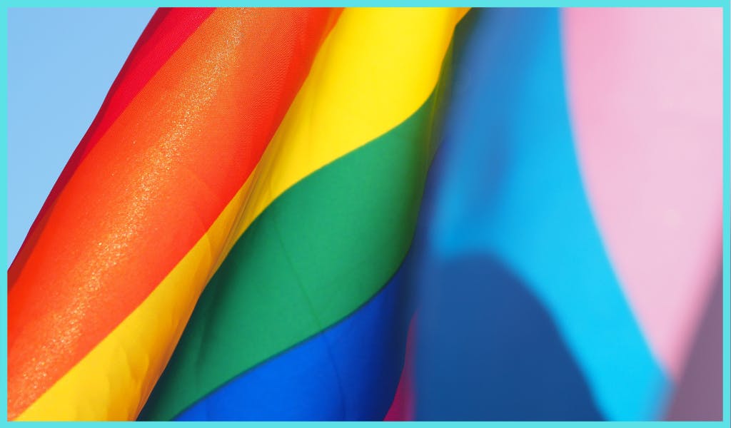 #seemypride: Die besten Podcasts, Filme, Serien, Bücher und Dokus zum Thema Pride
